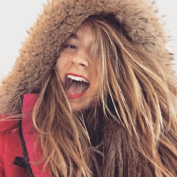 Meet your Posher, Natalia - Picture 7 of 7